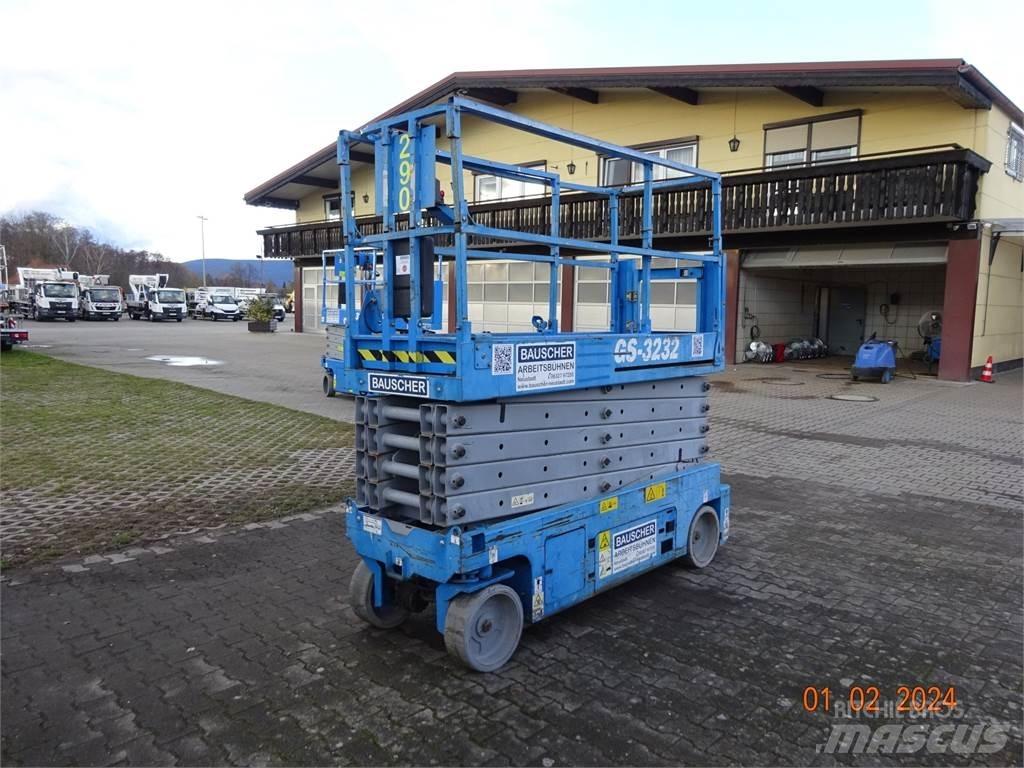 Genie GS 3232 Žirkliniai keltuvai