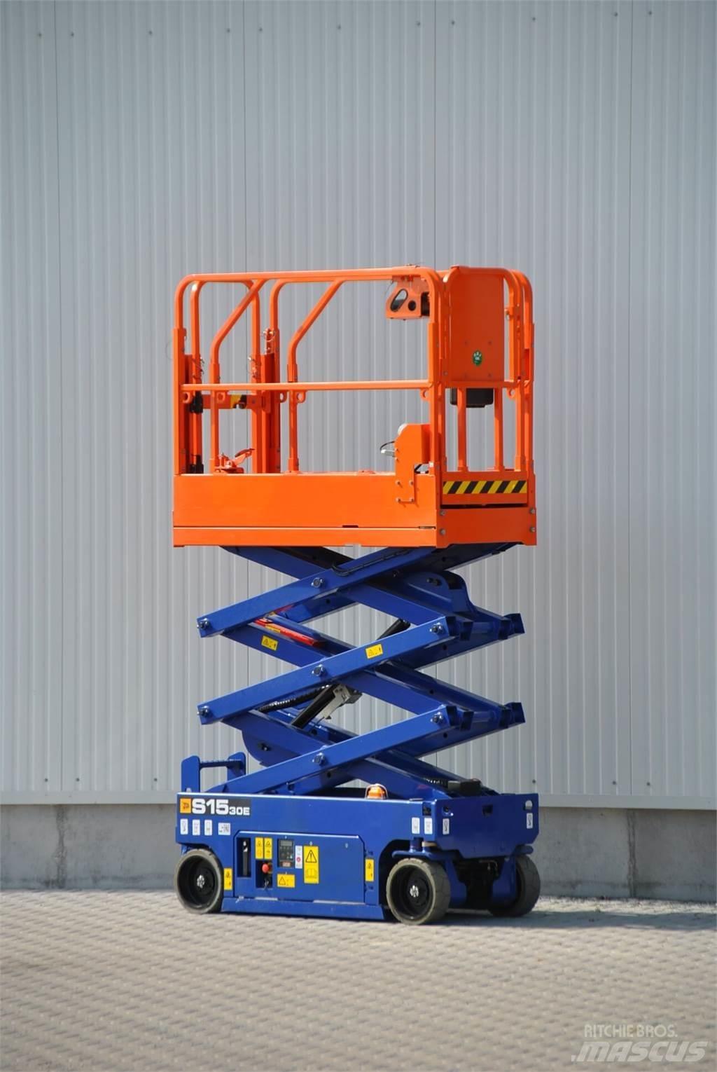 JCB S1530E Žirkliniai keltuvai