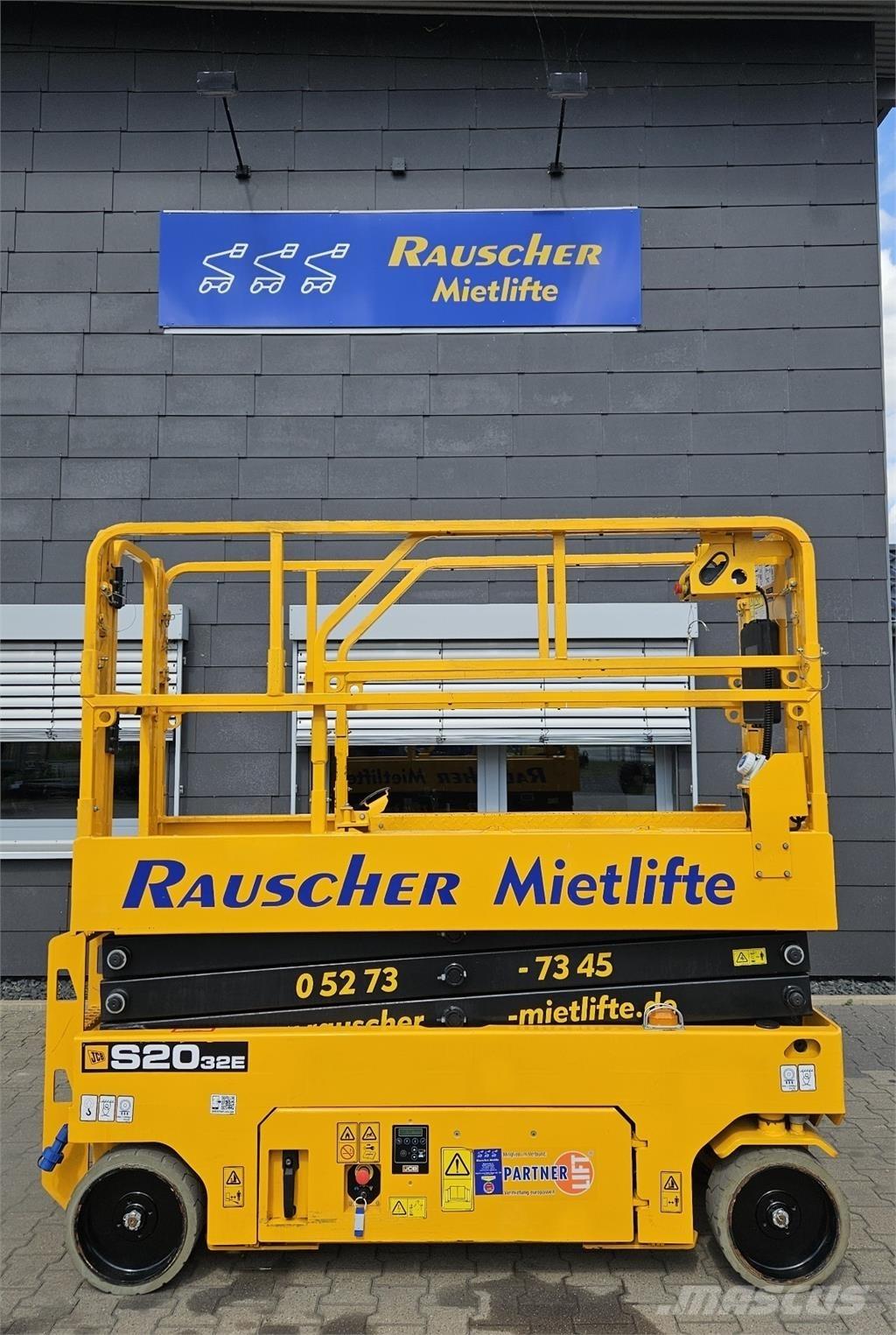 JCB S2032E Žirkliniai keltuvai