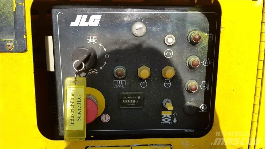 JLG 260 MRT-A Žirkliniai keltuvai