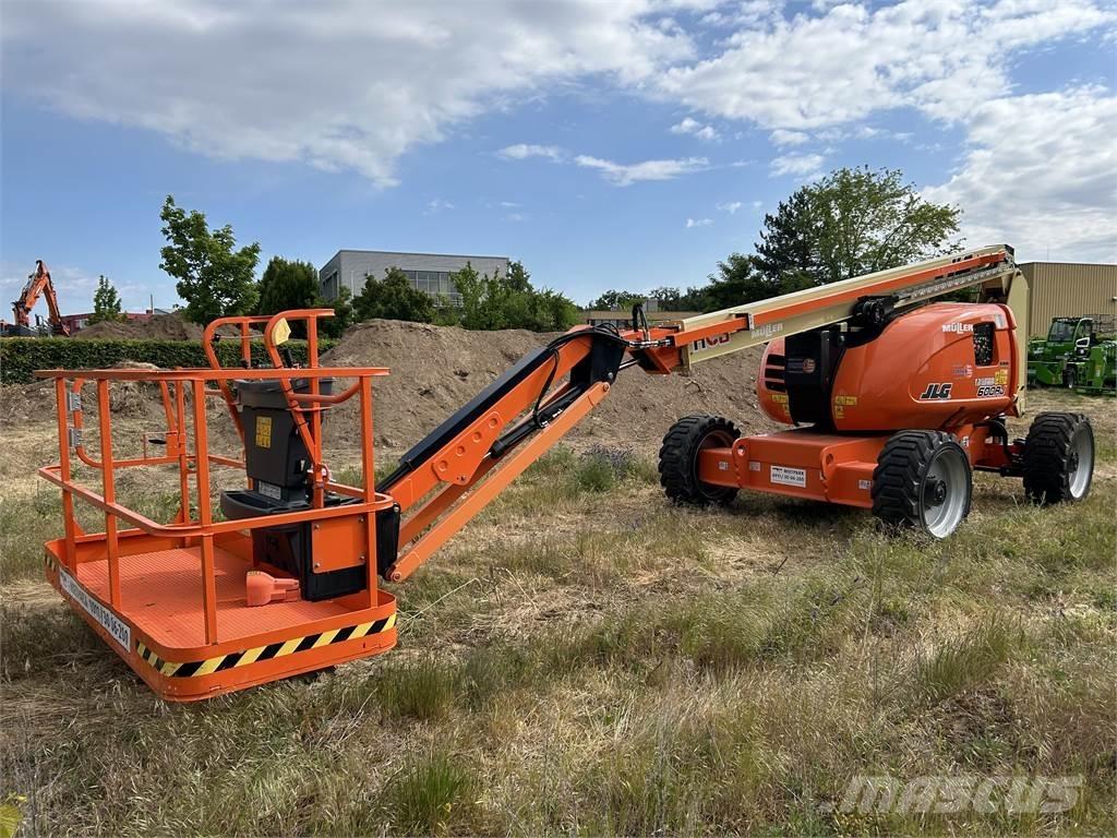 JLG 600AJ Alkūniniai keltuvai