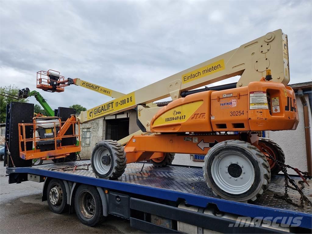 JLG M 600 JP Teleskopiniai keltuvai