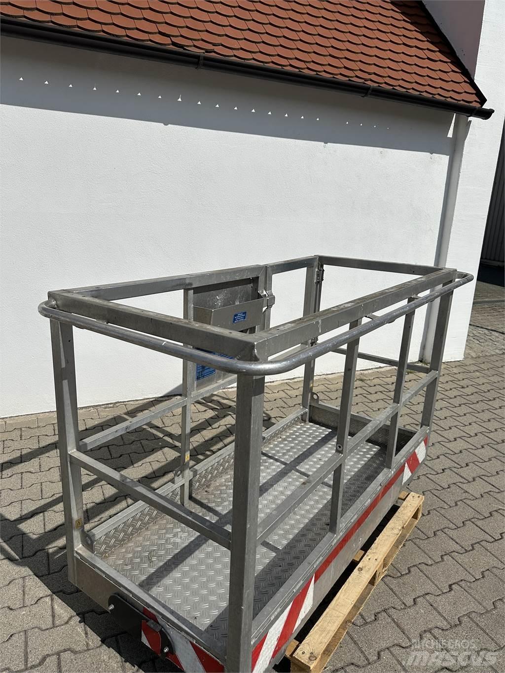  Paflinger P300 KS Statyba - Kita
