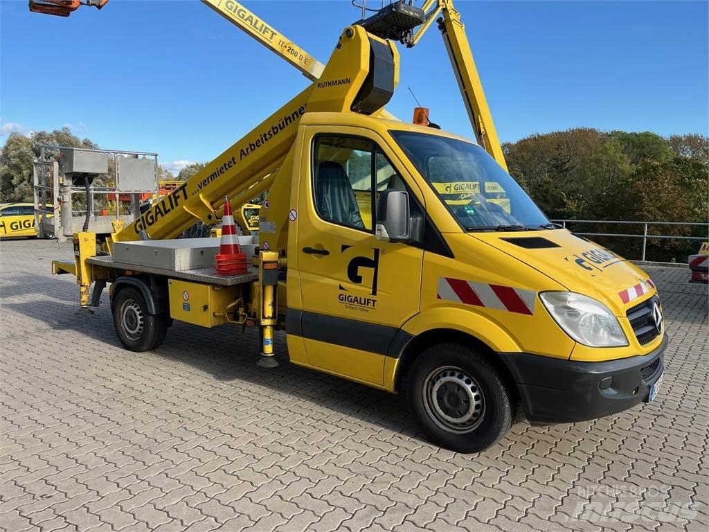 Ruthmann TB 220 Ant vilkikų montuojamos kėlimo platformos