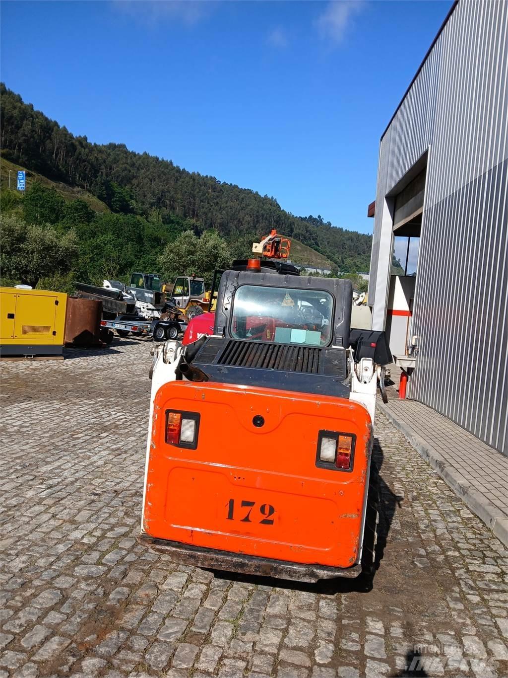 Bobcat S450 Naudoti ratiniai krautuvai