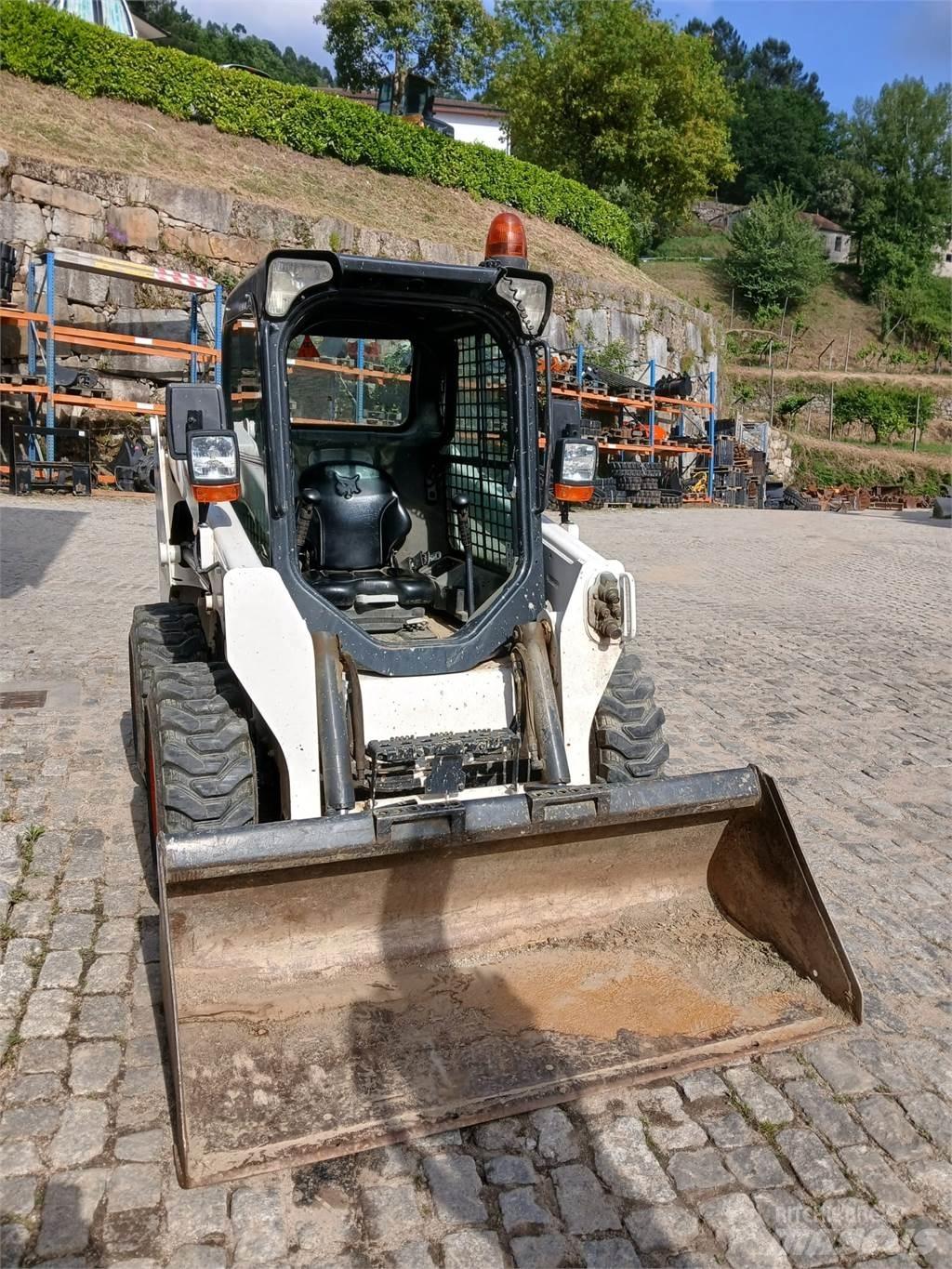 Bobcat S550 Naudoti ratiniai krautuvai