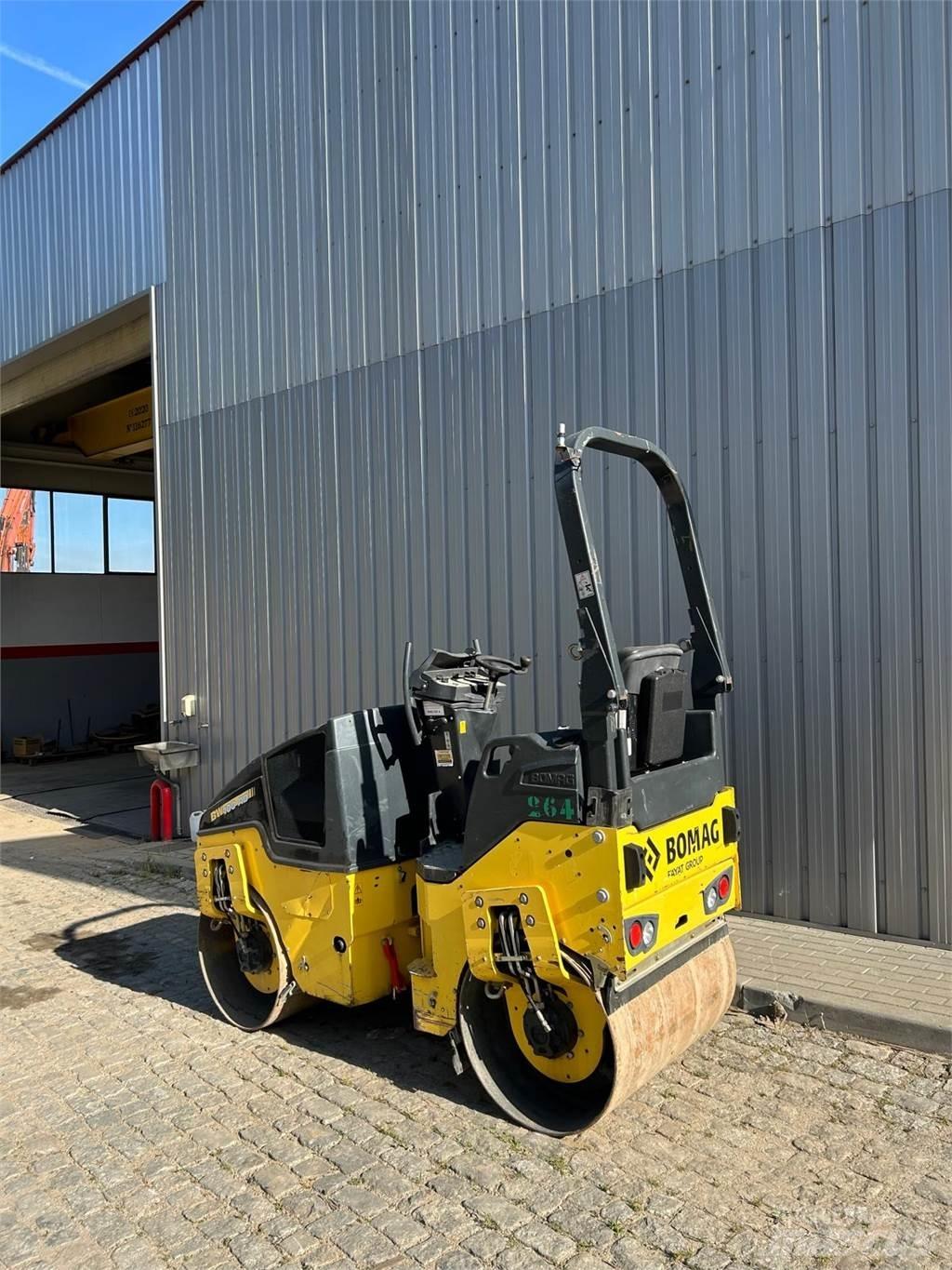 Bomag BW100AD-5 Porinių būgnų volai