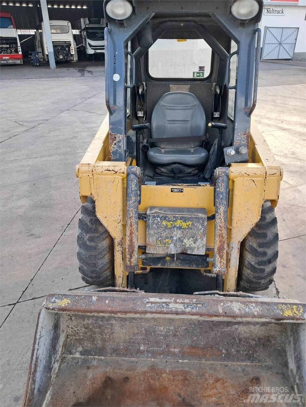 Gehl R105 Naudoti ratiniai krautuvai