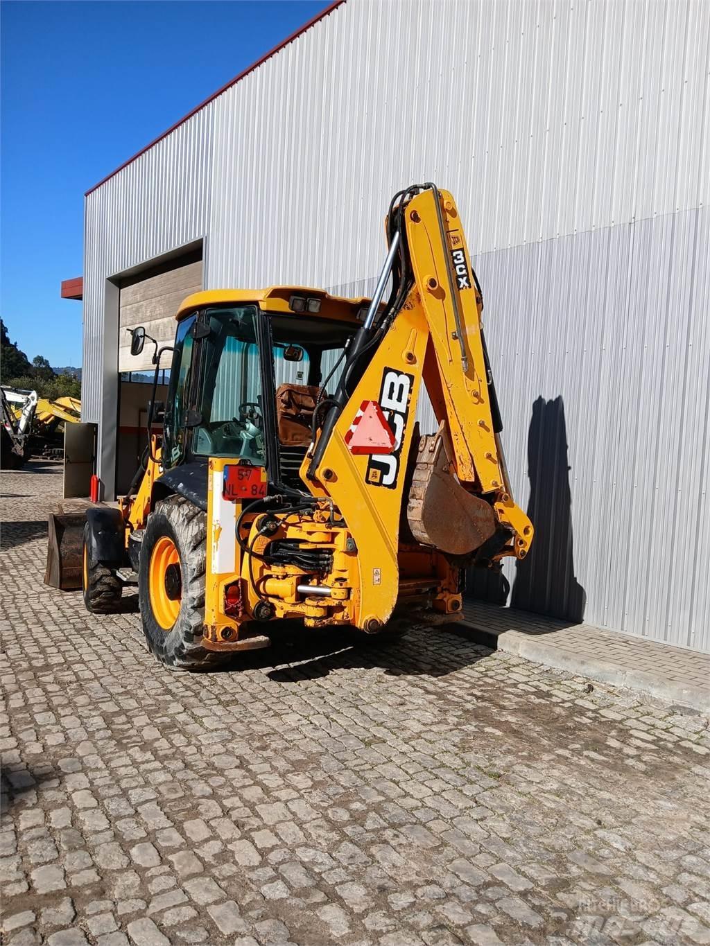JCB 3CX Ekskavatoriniai krautuvai