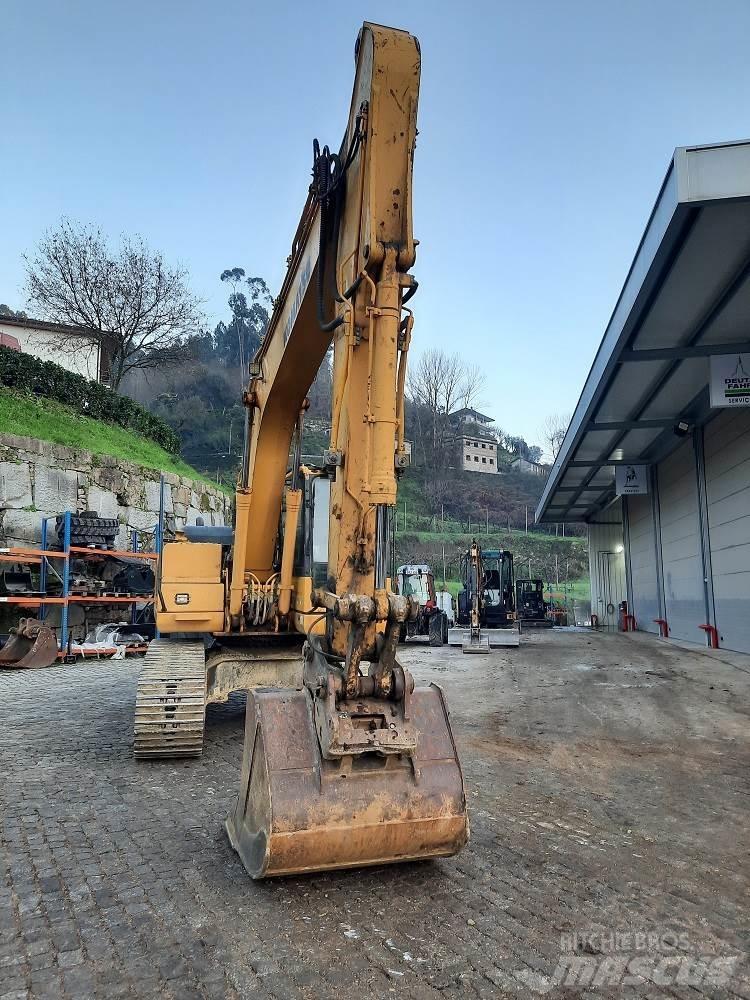 Komatsu PC160LC-8 Vikšriniai ekskavatoriai