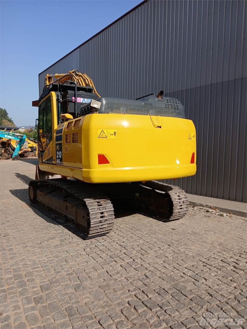 Komatsu PC210NLC-11 Vikšriniai ekskavatoriai