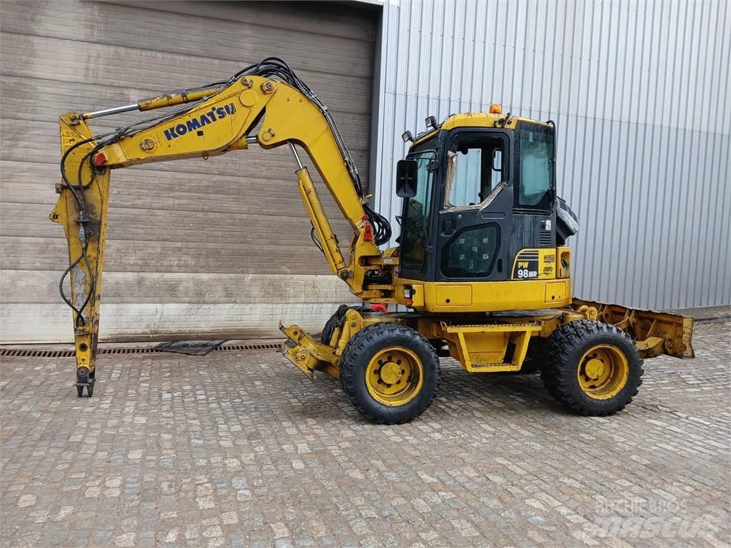 Komatsu PW98MR-6 Ratiniai ekskavatoriai