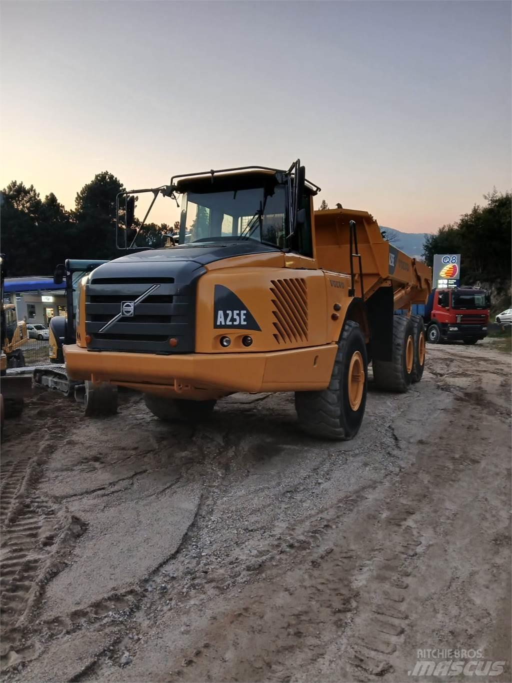 Volvo A25E Statybiniai savivarčiai sunkvežimiai