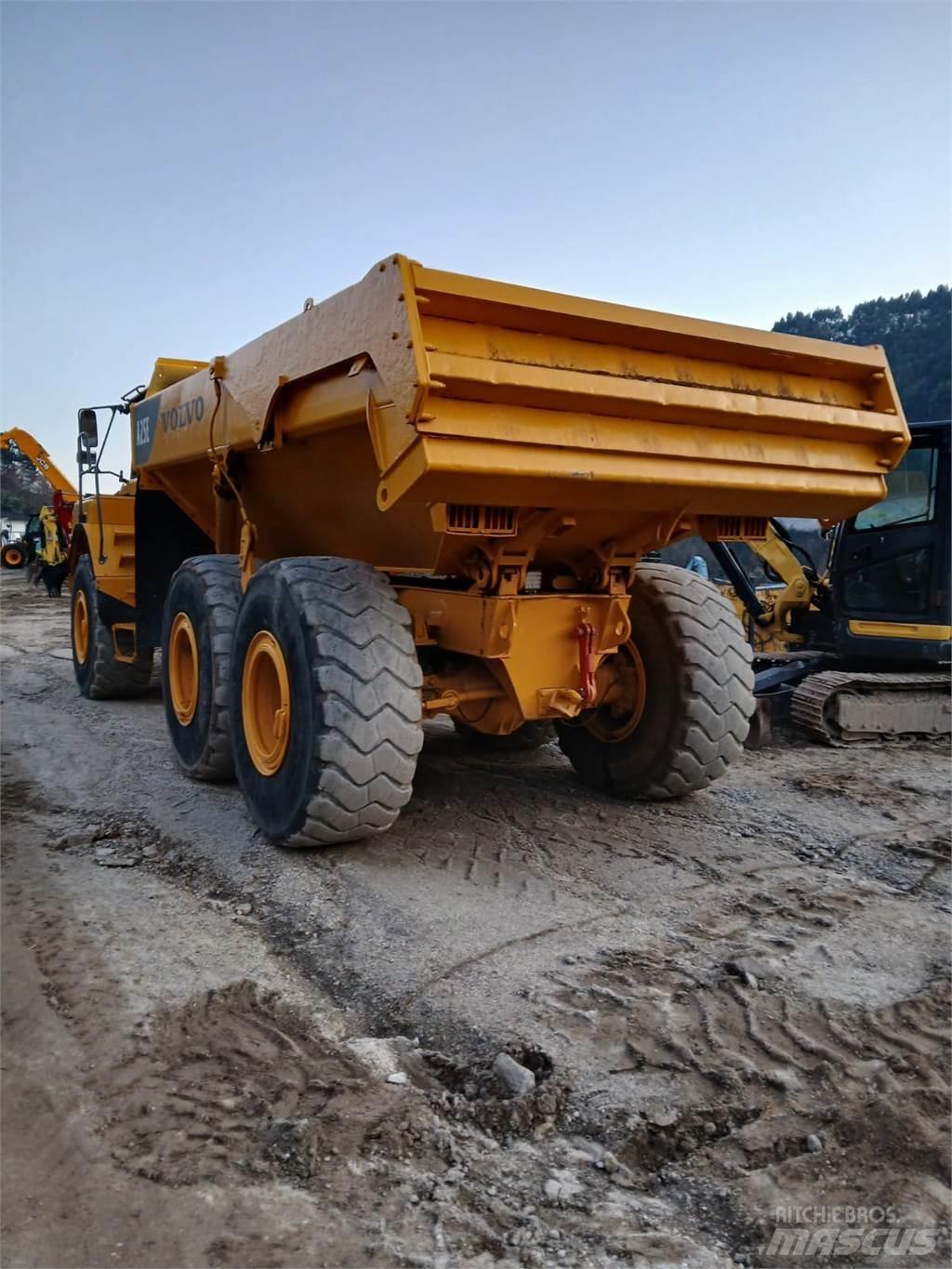 Volvo A25E Statybiniai savivarčiai sunkvežimiai