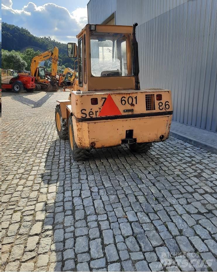 Zettelmeyer ZL601B Statyba - Kita