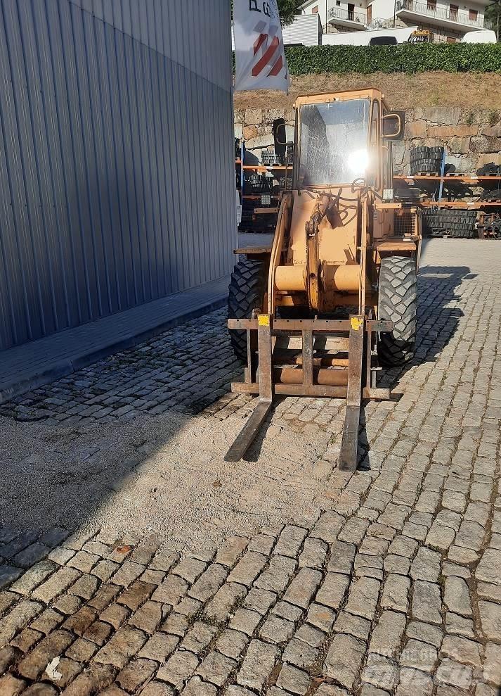 Zettelmeyer ZL601B Statyba - Kita