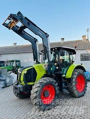 CLAAS ARION 520 Traktoriai
