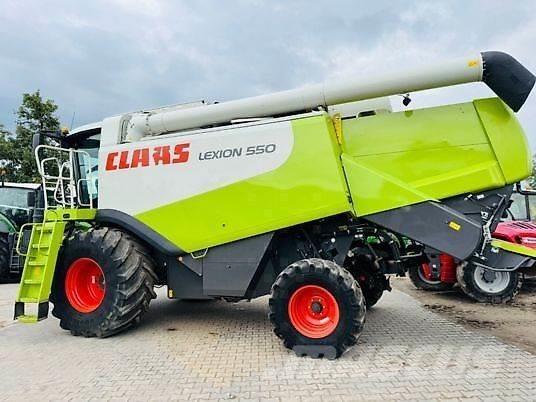 CLAAS LEXION 550 Derliaus nuėmimo kombainai