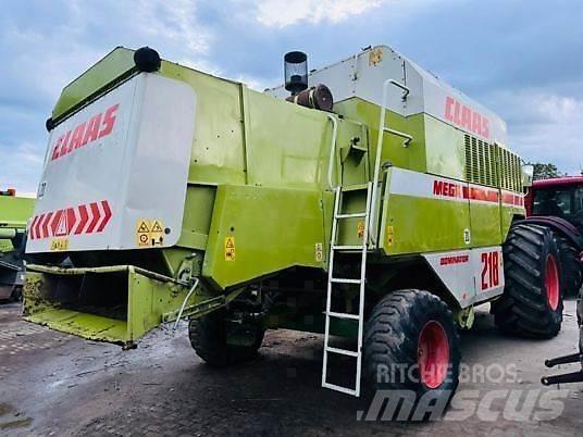 CLAAS MEGA 218 Derliaus nuėmimo kombainai