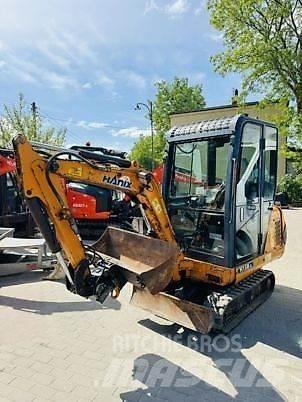 Hanix H115B-2 Vikšriniai ekskavatoriai