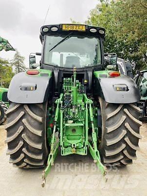 John Deere 6250R Traktoriai