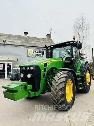 John Deere 8345R Traktoriai