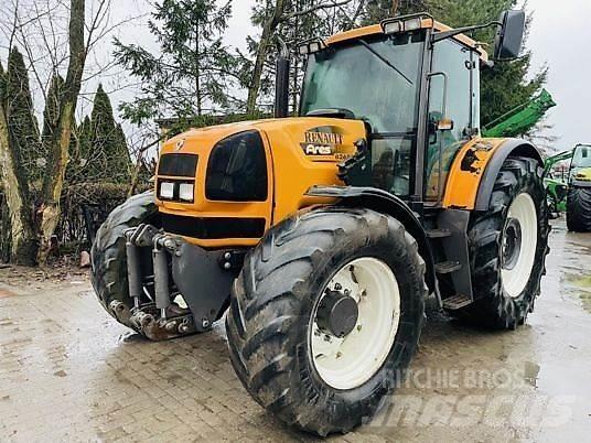 Renault ARES 826 RZ Traktoriai