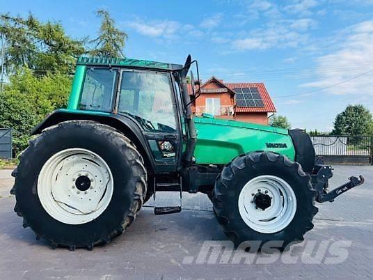 Valtra 8150 Traktoriai