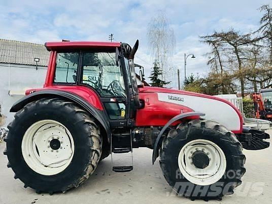 Valtra T160 Traktoriai