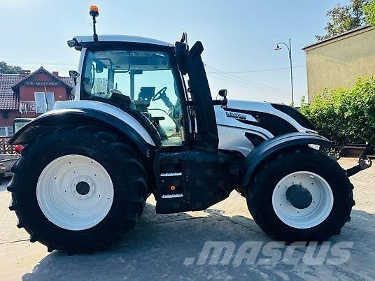 Valtra T174 VERSU Traktoriai