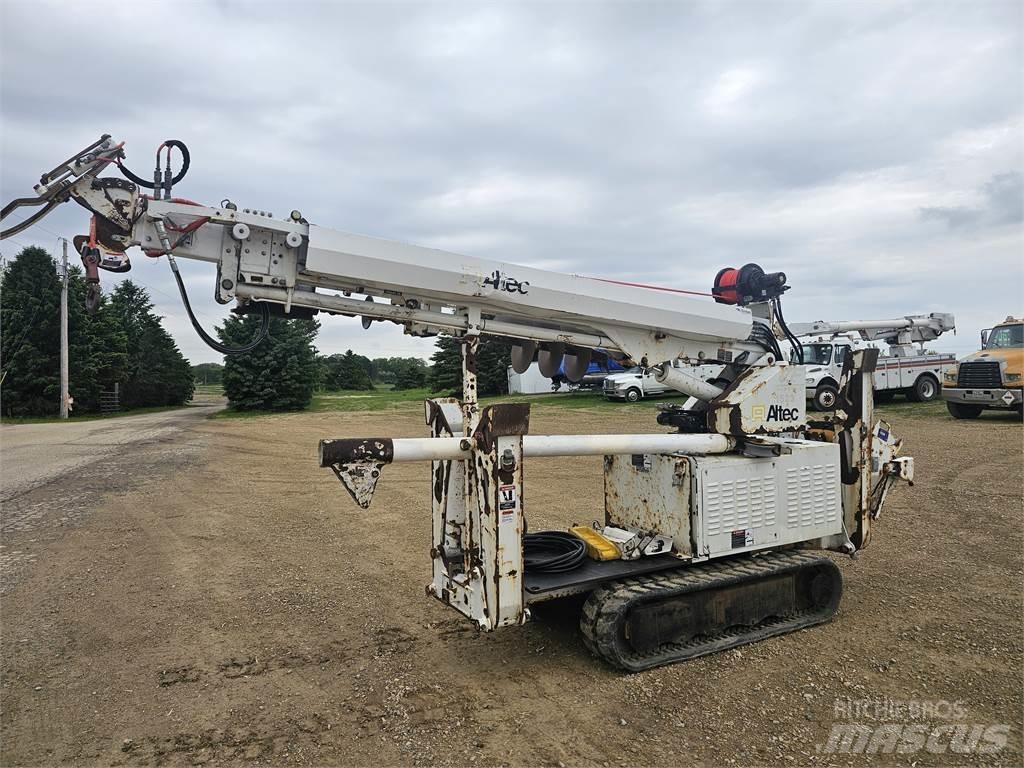 Altec DB37 Kiti keltuvai ir platformos