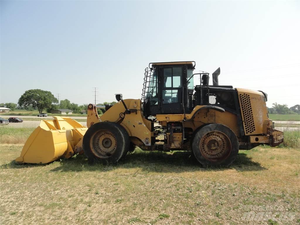 CAT 950k Naudoti ratiniai krautuvai
