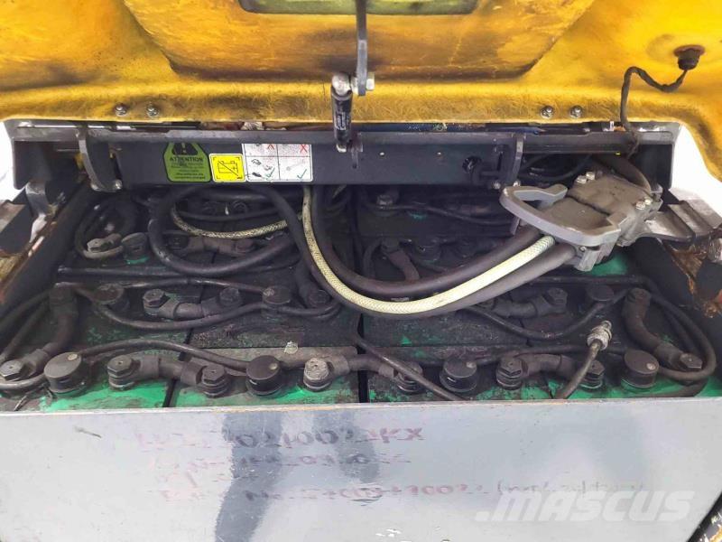 Aisle-Master AM20SHE Siaurų praėjimų krautuvai