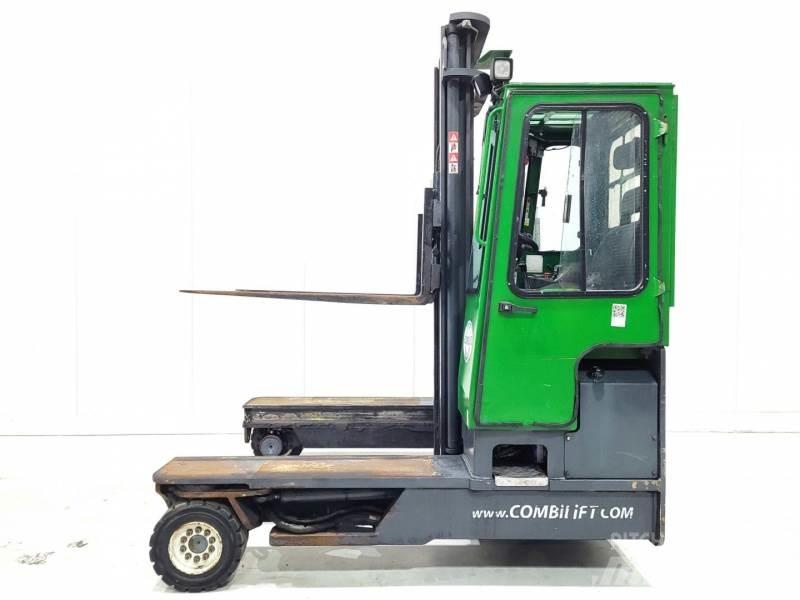 Combilift C4800 Krautuvai su pakrovimu iš šonų