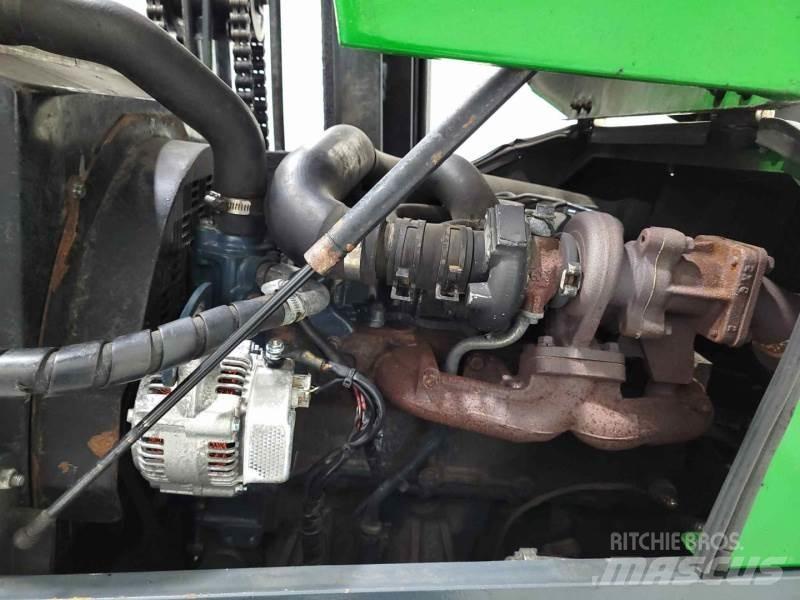 Combilift C4800 Krautuvai su pakrovimu iš šonų