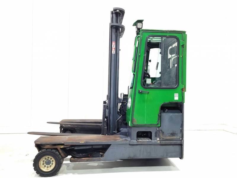 Combilift C4800 Krautuvai su pakrovimu iš šonų