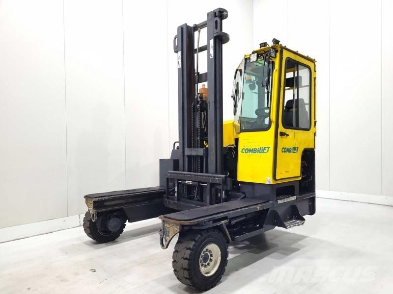 Combilift C5000XL Šakiniai krautuvai su privažiavimu iš visų keturių pusių