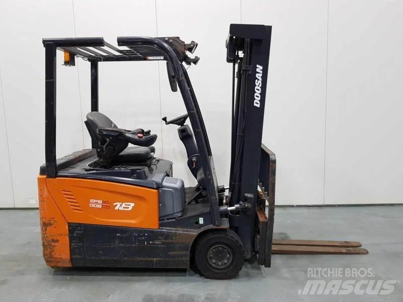 Doosan B18T-7 Šakiniai krautuvai - Kita