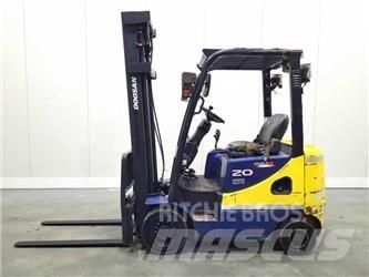 Doosan D20SC-5 Dyzeliniai krautuvai