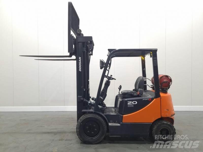 Doosan G20 LPG (dujiniai) krautuvai