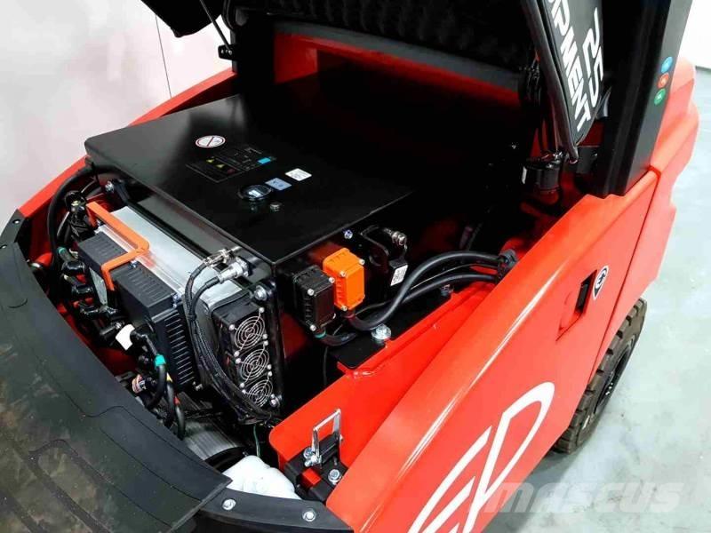 EP EFL253B 205 HC RENTAL Elektriniai šakiniai krautuvai