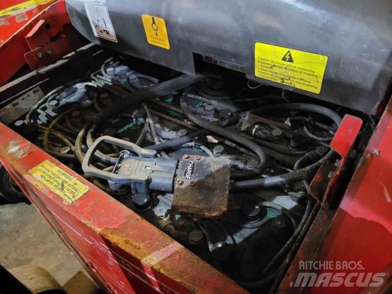 Flexi G4 AC 1200 Siaurų praėjimų krautuvai