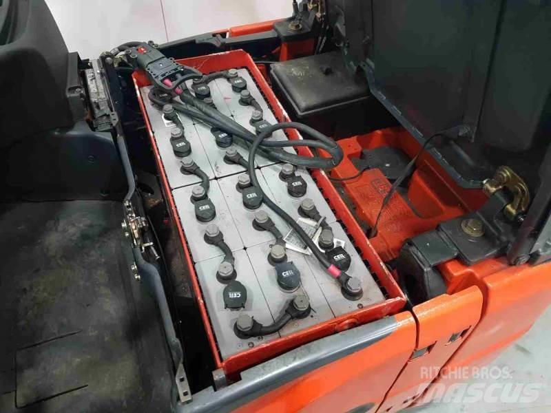 Linde E12-02 Šakiniai krautuvai - Kita