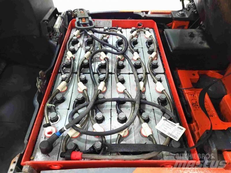 Linde E16C-02 Šakiniai krautuvai - Kita