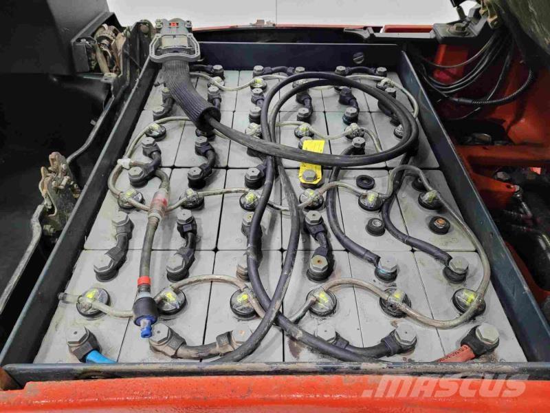 Linde E16PH-01 Elektriniai šakiniai krautuvai