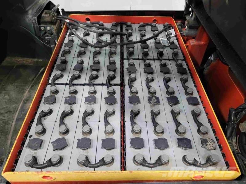 Linde E20-01 Elektriniai šakiniai krautuvai