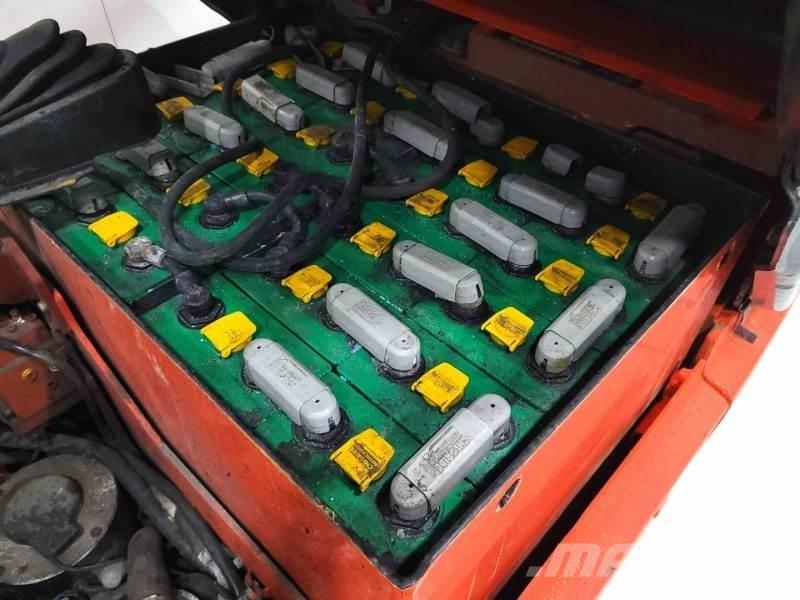 Linde E20P-02 Elektriniai šakiniai krautuvai