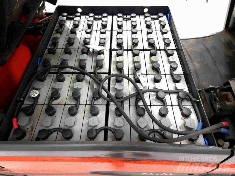 Linde E30L-01 Elektriniai šakiniai krautuvai