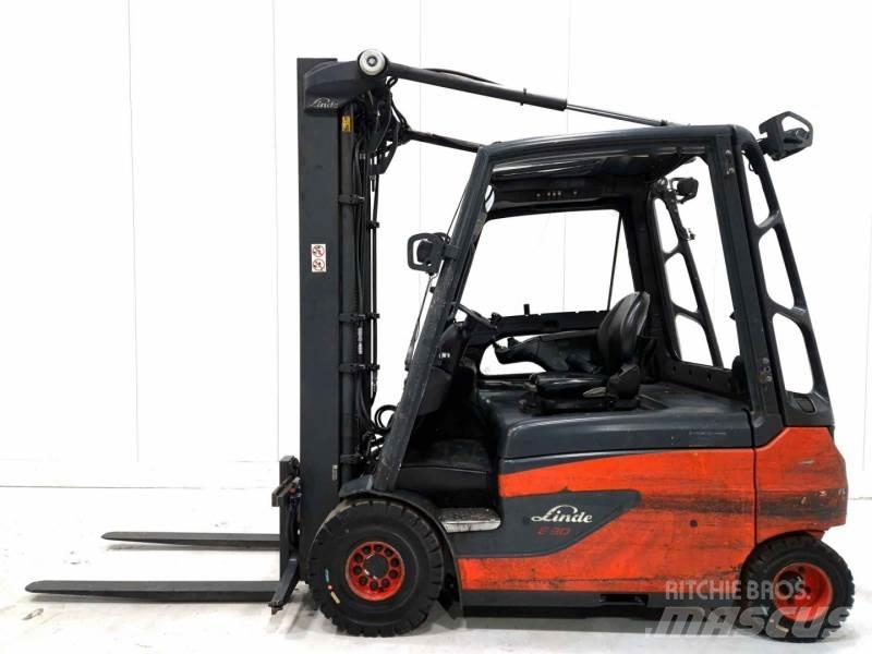 Linde E30L-01 Elektriniai šakiniai krautuvai