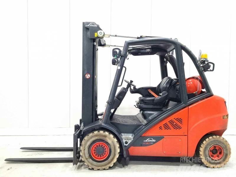 Linde H30T LPG (dujiniai) krautuvai